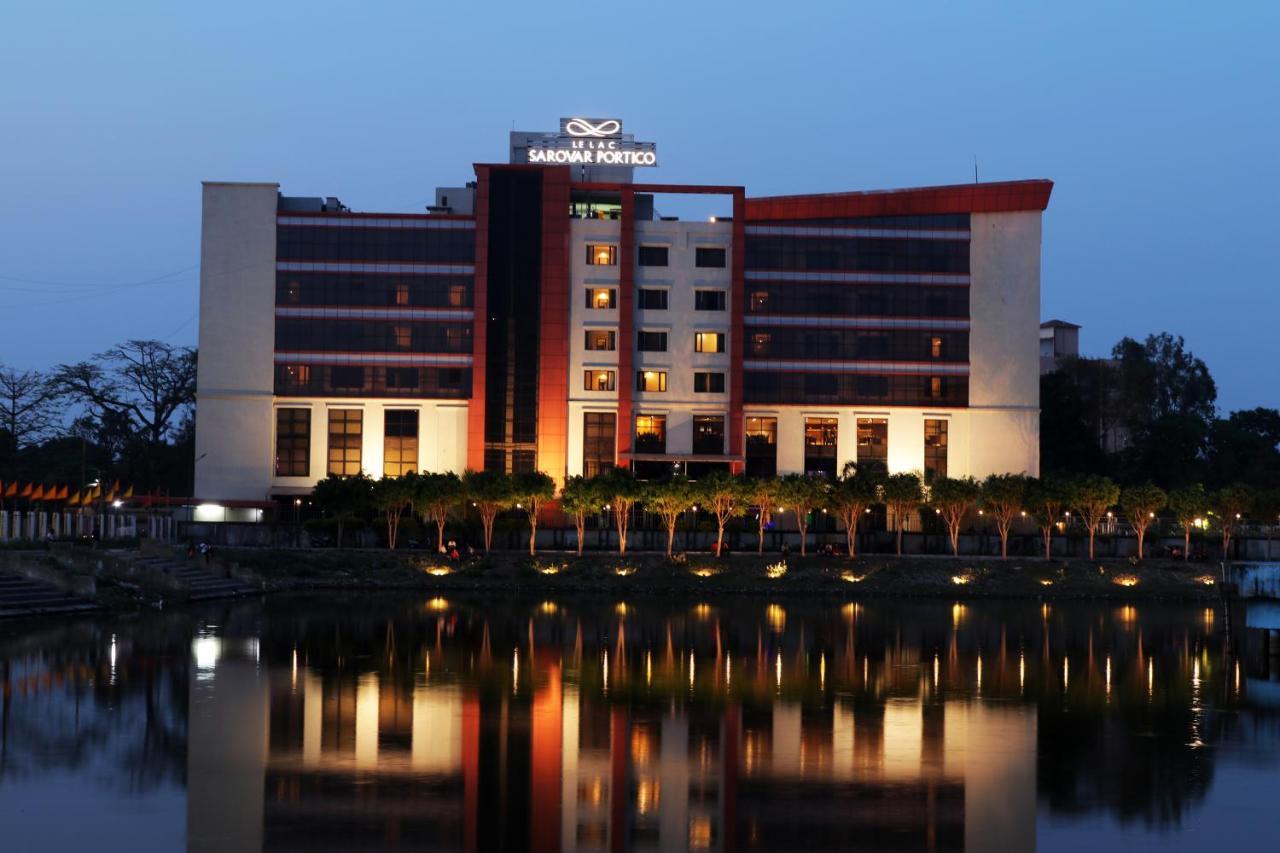 Le Lac Sarovar Portico- Ranchi Ngoại thất bức ảnh
