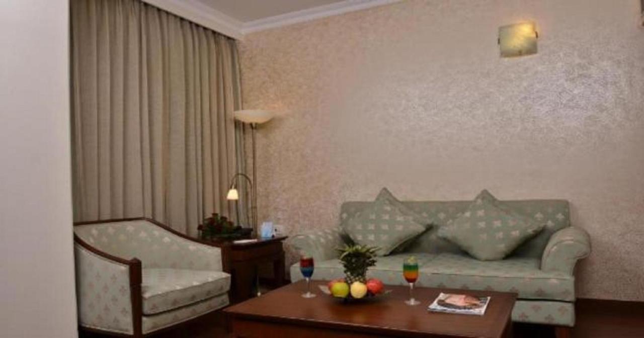 Le Lac Sarovar Portico- Ranchi Ngoại thất bức ảnh