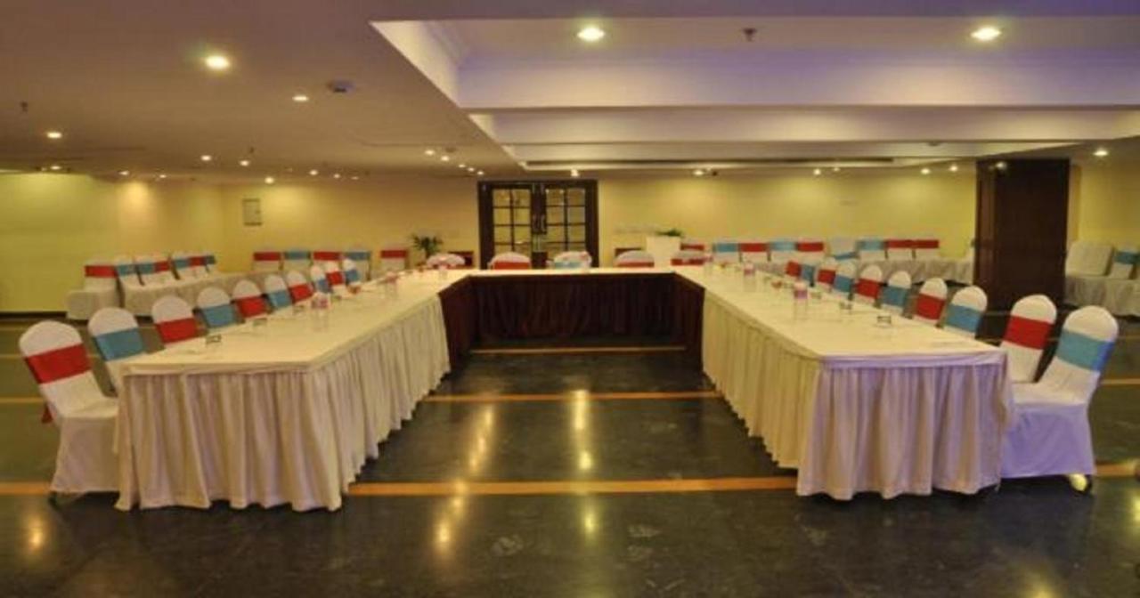 Le Lac Sarovar Portico- Ranchi Ngoại thất bức ảnh