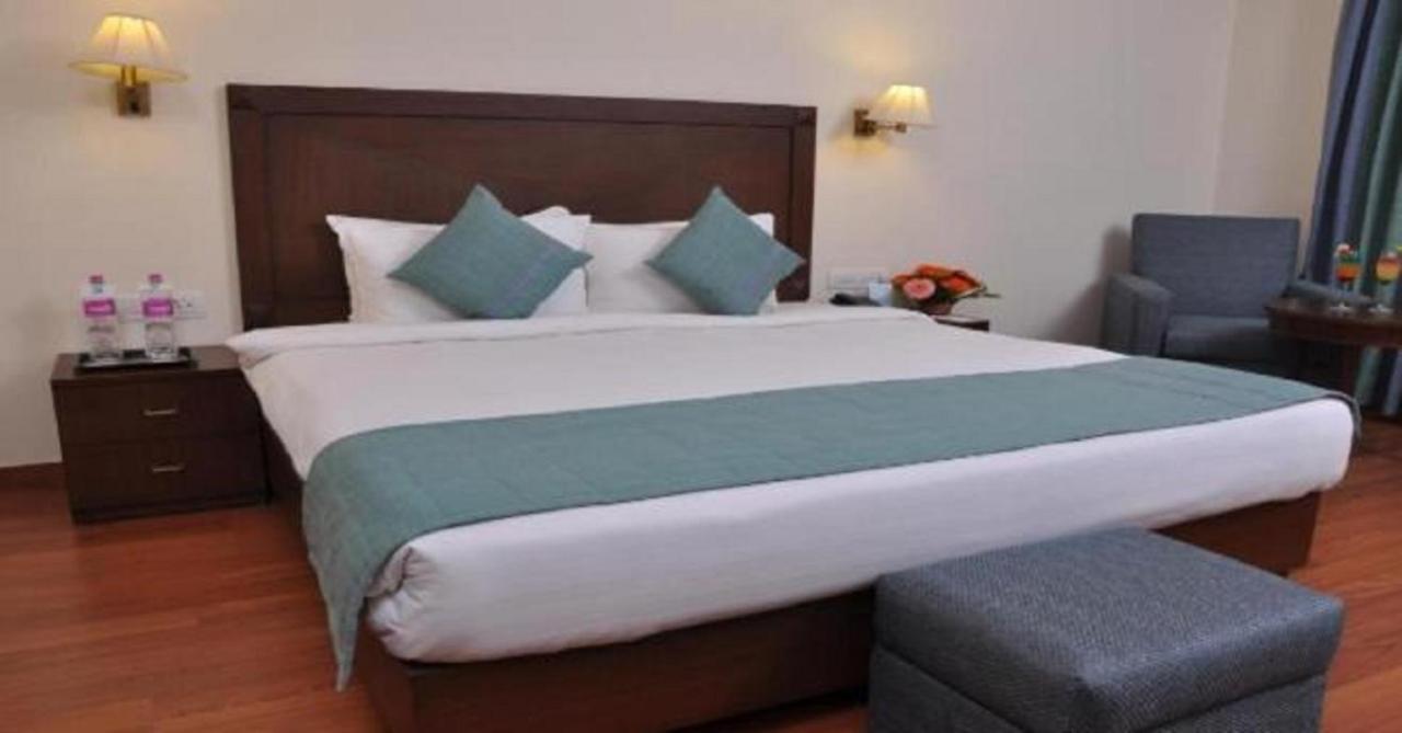 Le Lac Sarovar Portico- Ranchi Ngoại thất bức ảnh