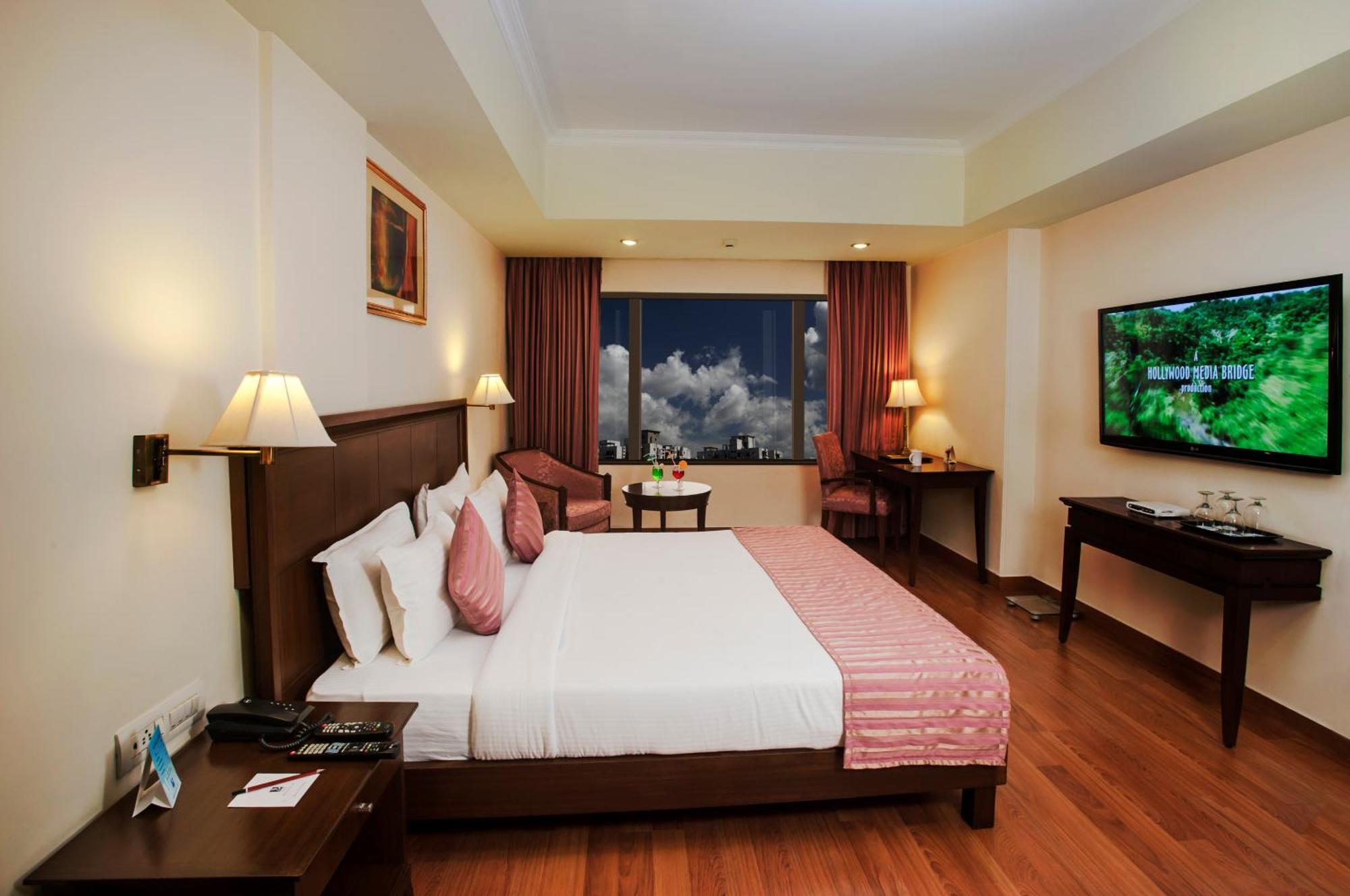 Le Lac Sarovar Portico- Ranchi Ngoại thất bức ảnh