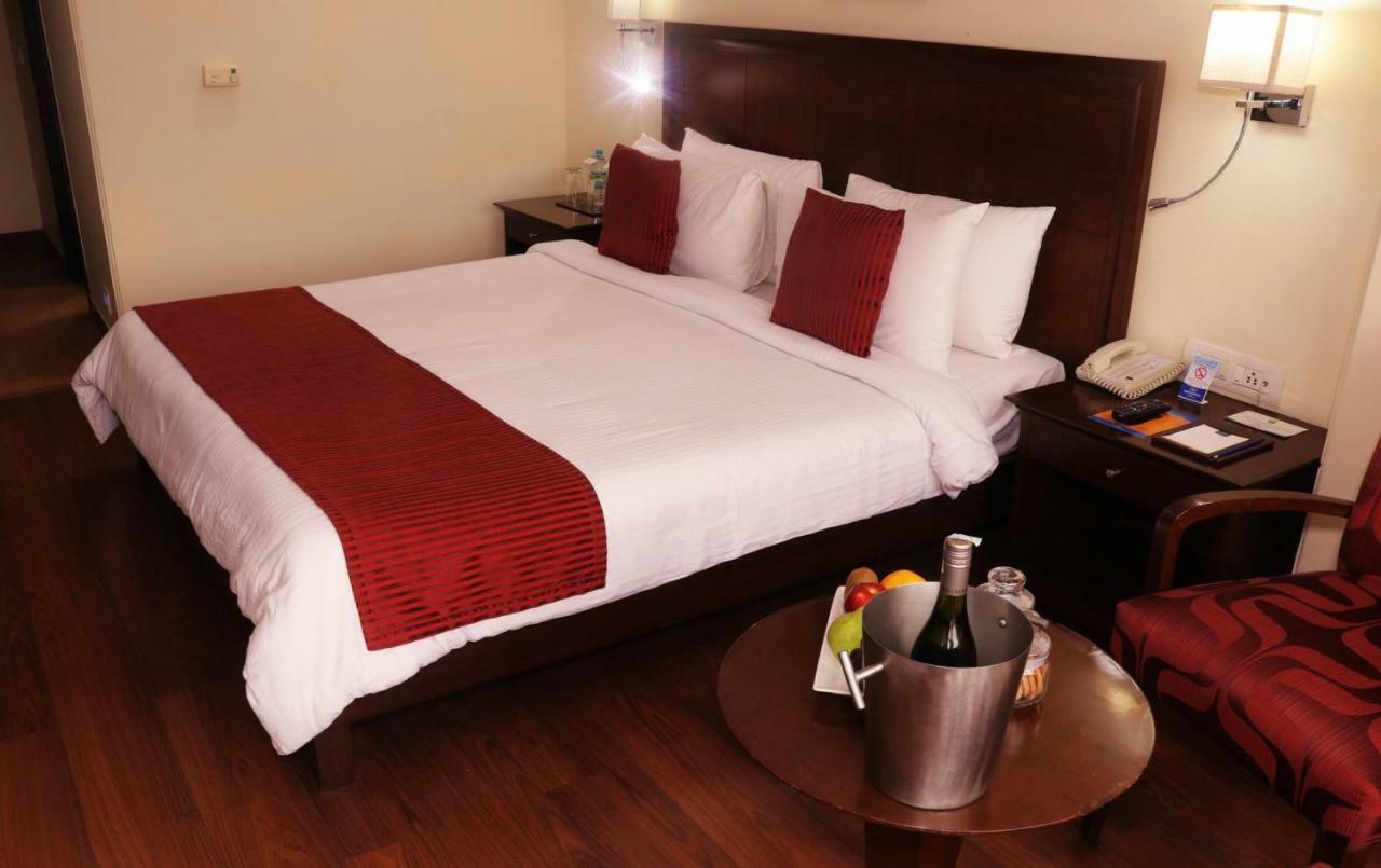 Le Lac Sarovar Portico- Ranchi Ngoại thất bức ảnh
