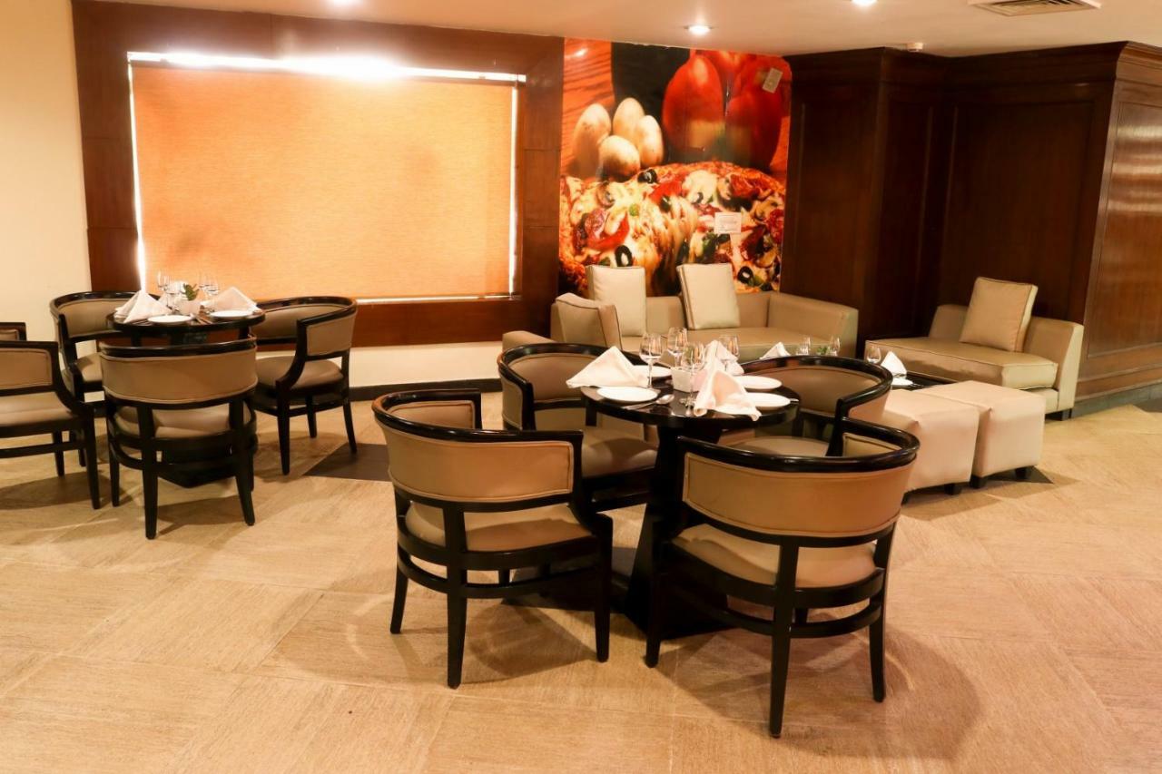 Le Lac Sarovar Portico- Ranchi Ngoại thất bức ảnh